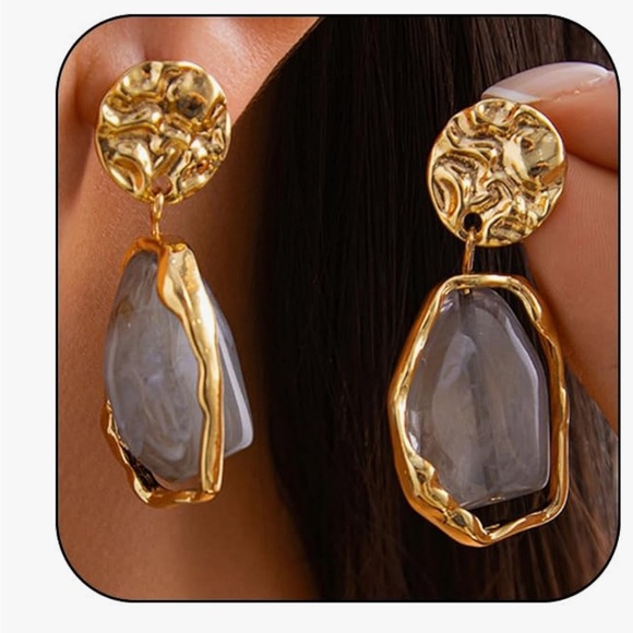 Elegant Gold and Gray Dangle Earrings - Picture 5 of 5